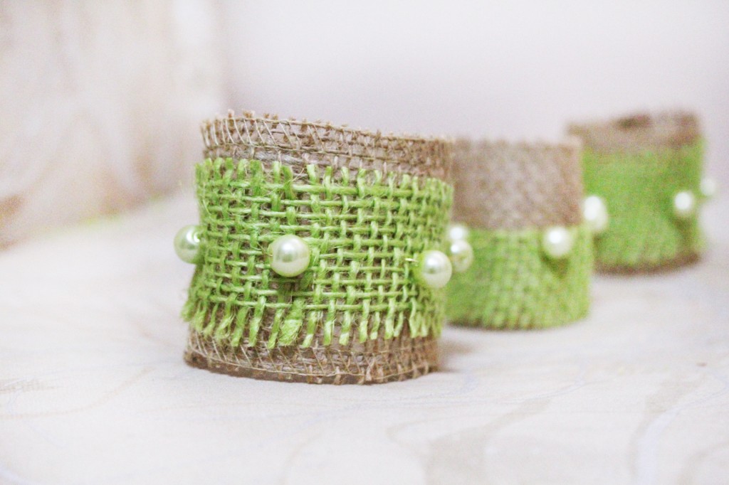 burlap napkin rings