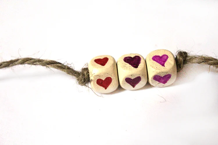 DIY heart friendship bracelets for valentines day!
