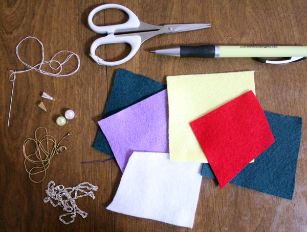 DIY Felt Flower Necklaces