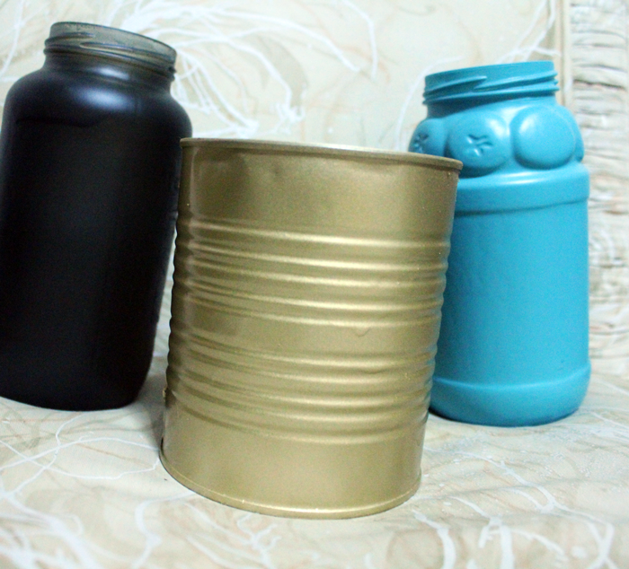 Make this beautiful Mother's Day Vase Craft for that special person in your life! You can also customize it for year round crafts and as a stunning DIY gift.
