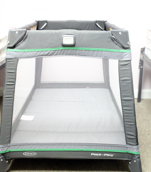 Graco Pack n Play Jetsetter Review * Moms and Crafters