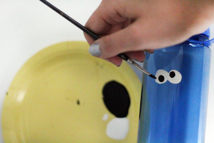 cookie-monster-inspired-water-bottle-3