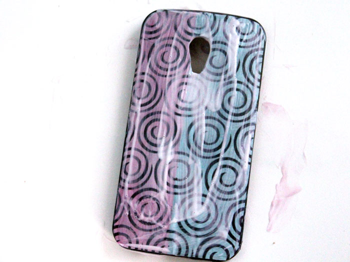 Customize a cell phone case