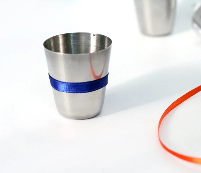diy shot glasses - for sports fans - a great father's day gift or gift for men!