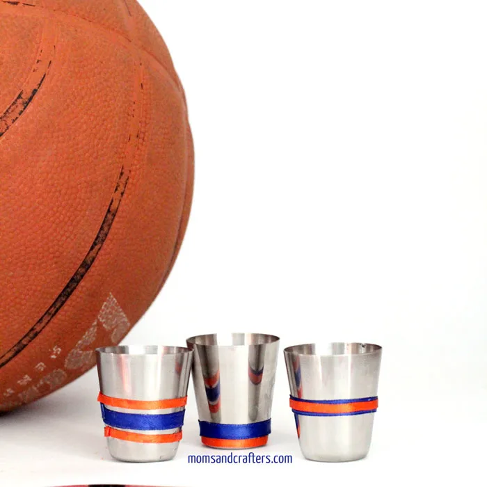 diy shot glasses - for sports fans - a great father's day gift or gift for men!
