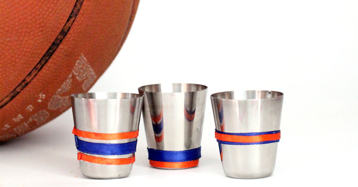 diy shot glasses - for sports fans - a great father's day gift or gift for men!