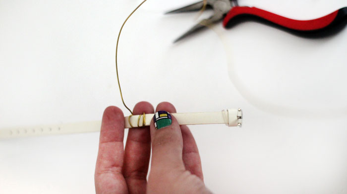 how to make a wire wrapped bracelet tutorial