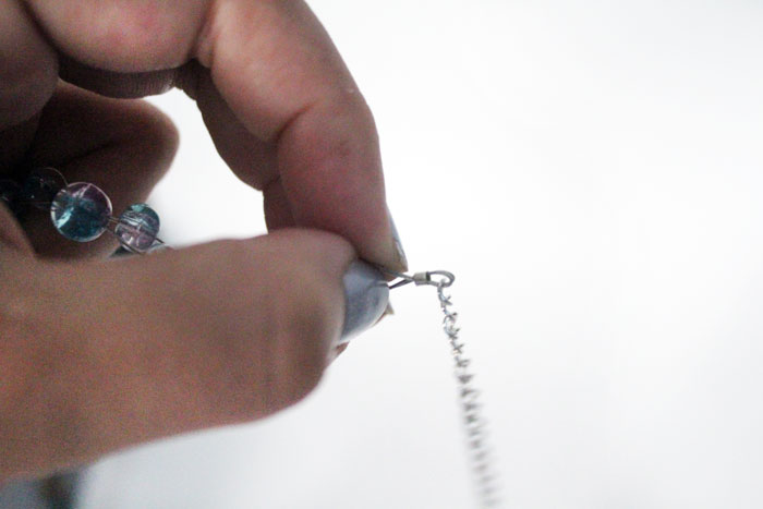 How to make a beaded pacifier holder - a new, fun tutorial! Make a DIY pacifier clip as a great easy baby shower gift, but first learn how to make it safely!