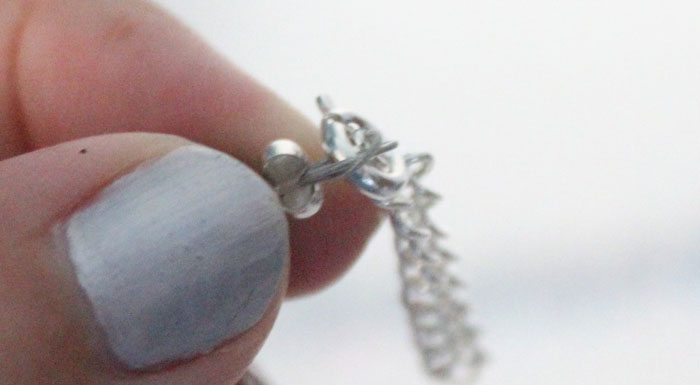 How to make a beaded pacifier holder - a new, fun tutorial! Make a DIY pacifier clip as a great easy baby shower gift, but first learn how to make it safely!