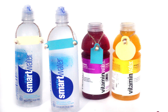 Make these fun DIY water bottle hang tags to remind you to drink, and to avoid confusion at family parties!