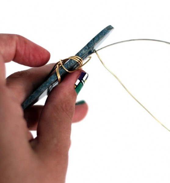 DIY Wire Wrapped Headband Tutorial * Moms and Crafters