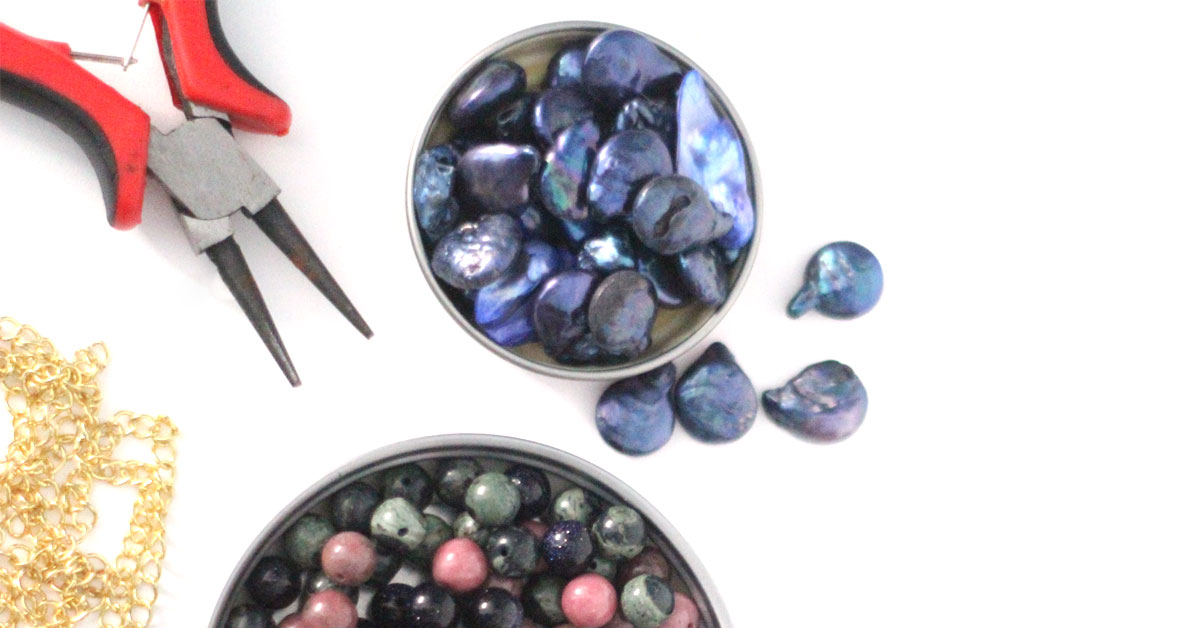 Want to get started making jewelry? Check out this list of MUST-HAVE JEWELRY MAKING SUPPLIES FOR BEGINNERS! It explains everything you need to know about getting started and is a great DIY jewelry making craft resource.