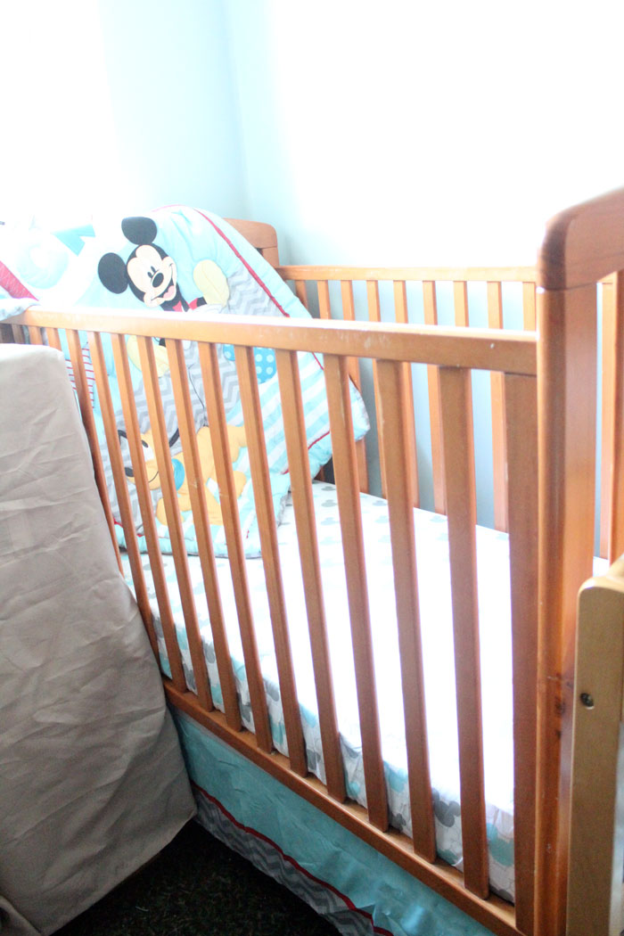 I love this precious tassel and pom pom baby mobile for my baby's nursery! Plus, this cheap and frugal nursery update with a Mickey Mouse theme is awesome!