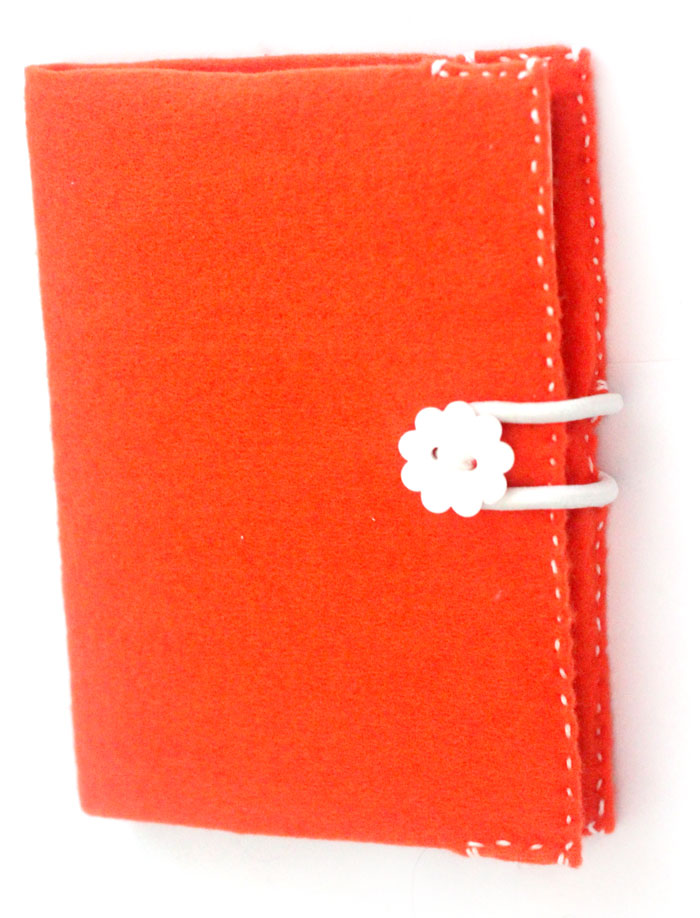 felt-covered-notebook-17