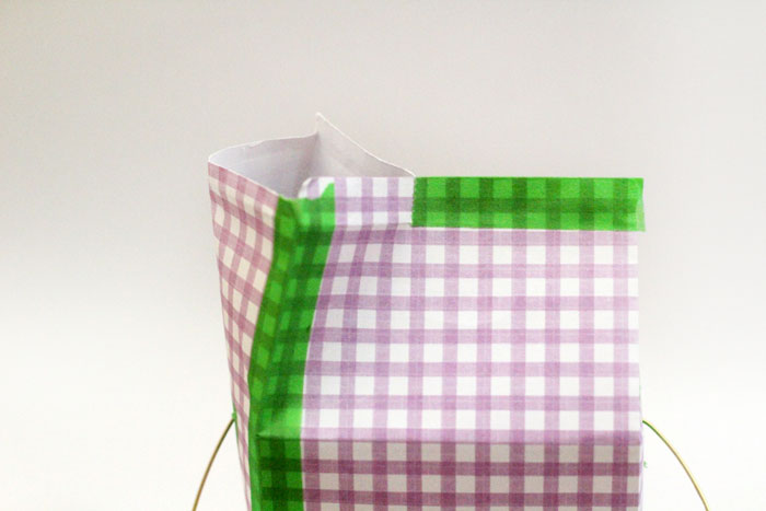 Make these adorable DIY Milk Carton Treat Box or bags with the free printable template! They are perfect for halloweeen, birthday parties, or any favors or gifts