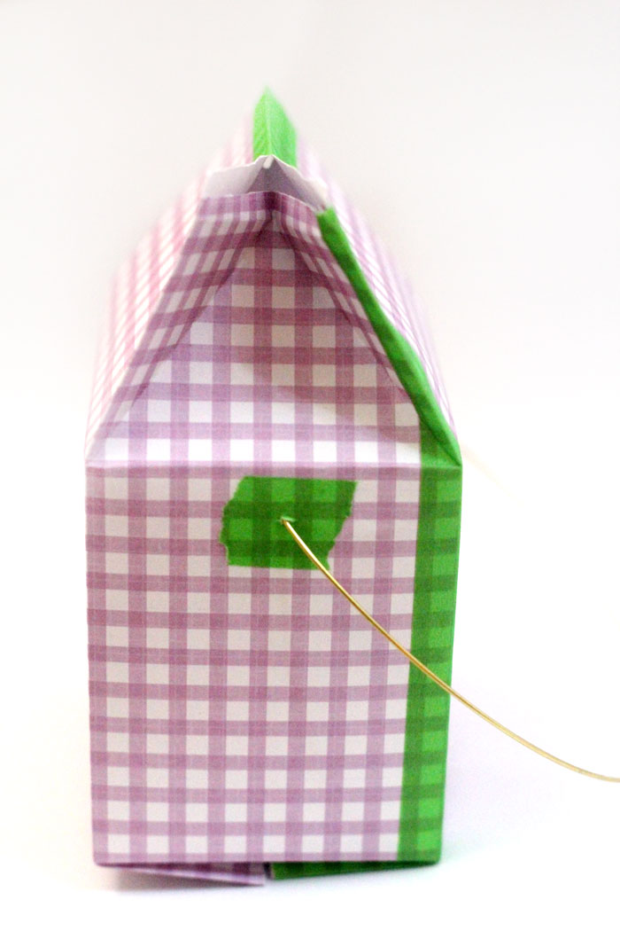 Make these adorable DIY Milk Carton Treat Box or bags with the free printable template! They are perfect for halloweeen, birthday parties, or any favors or gifts