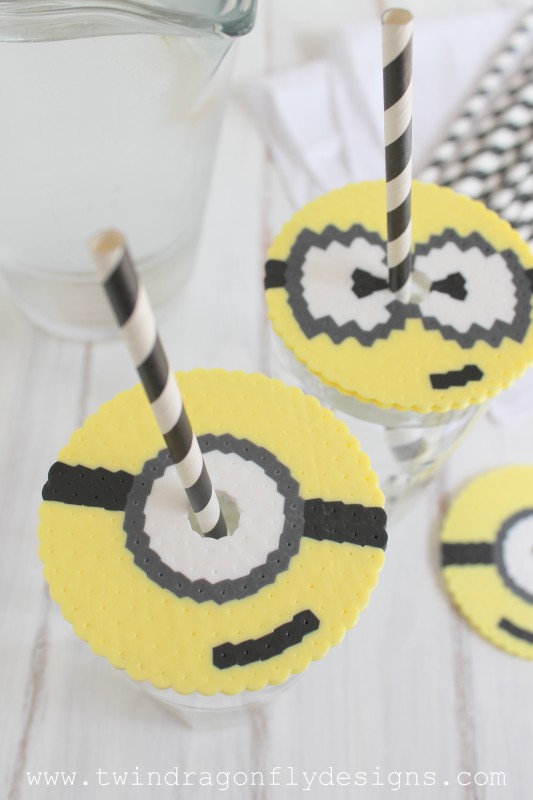 18 cool things to make with beads that are NOT jewelry! Some fun kids and teen crafts and DIY projects in here that are SO easy!
