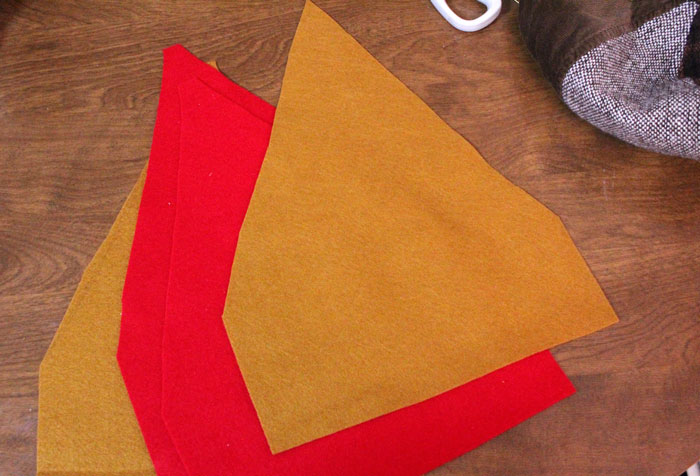Make this funny, if not realistic Elmer Fudd hunting hat to go with a no sew costume for Halloween or Purim!