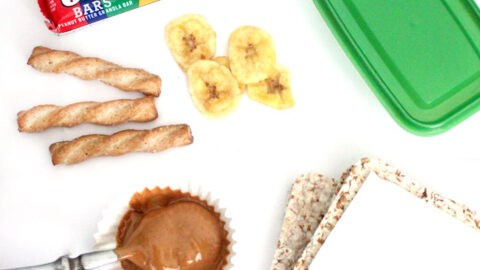 15 Quick and Easy Snacks for Busy Moms