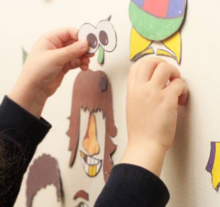 Aren't these funny face magnets adorable? Click for this free printable kids activity - perfect for toddlers, preschool, and beyond!