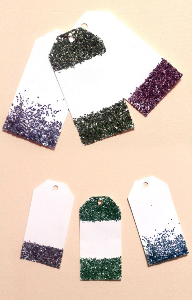 Make glitter gift tags that won't shed! * Moms and Crafters