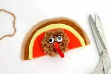 Pompom Thanksgiving Turkey Craft