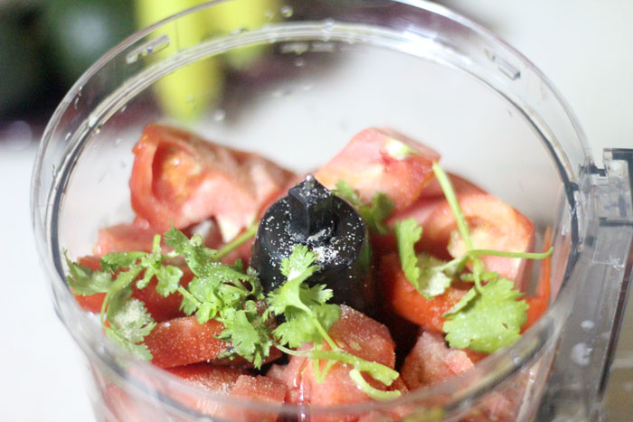 This easy tomato dip recipe is a great party or tailgating food! It's a definite crowd-pleaser that takes only five minutes to make!