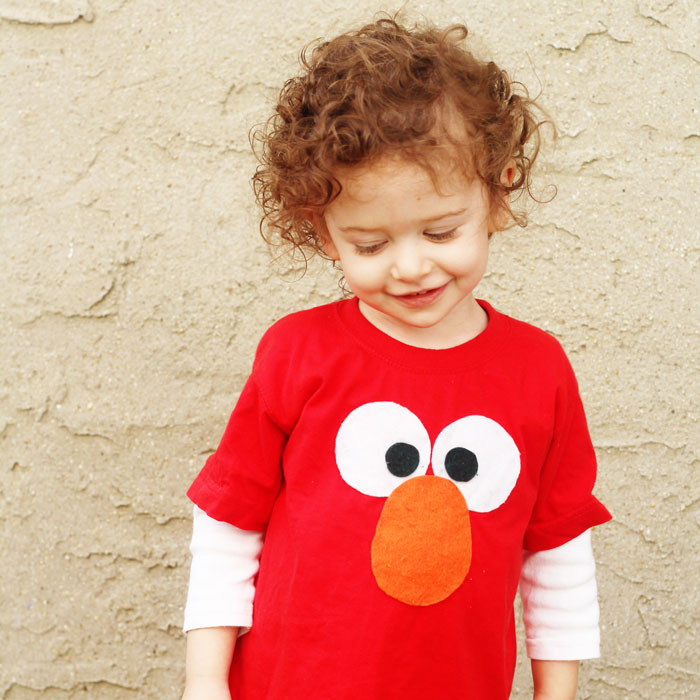 DIY Elmo Tee – No Sew!