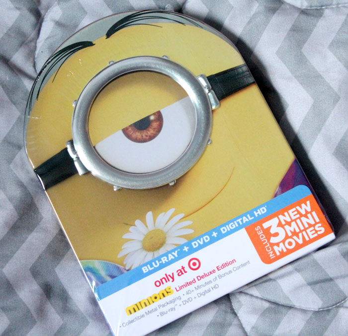 Make this fun felt minion pillow craft for your movie night! It's an adorable plush DIY minion that's easy to make and fun to cuddle!