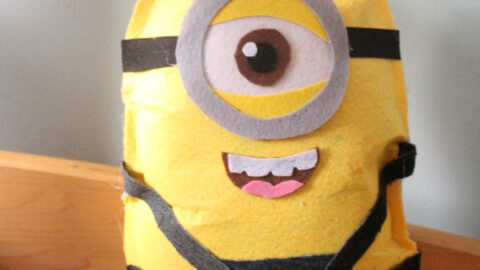 DIY felt minion pillow craft (no sew)