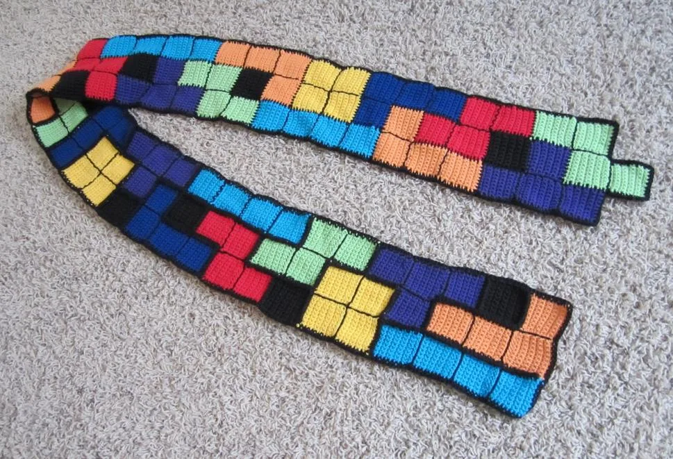 You don't need to be a nerd to love these amazing TETRIS CRAFTS and DIY ideas! They are great for geeks, for giving as gifts, or just for fun.