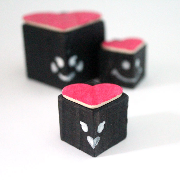 Make this adorable love bug valentine's day craft for kids! These lovebug blocks are so friendly and fun to play with - and they're easy to make too!