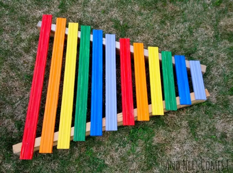 I am obsessed with how simple and easy these DIY musical instruments are to make! They are all great crafts for kids and DIY toys for moms to make, and great kids activities for music and movement.