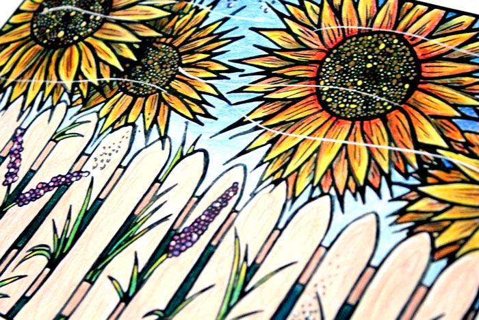 Download five free flower themed adult coloring pages for Spring! This sunflower themed complex coloring page for adults is fun for teens who like crafts and DIY too.