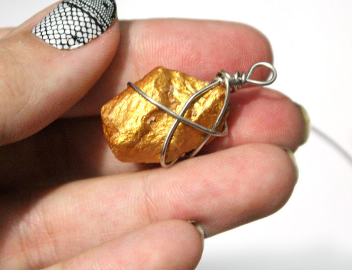 This DIY gold nugget jewelry is so easy to make and one of the cheapest jewelry making tutorials I've seen! Such an easy rock craft and teaches basic wire wrapping to make the pendants. The earrings take literally five minutes.