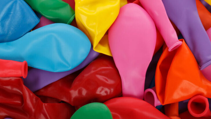 14 Balloon Crafts and DIY ideas