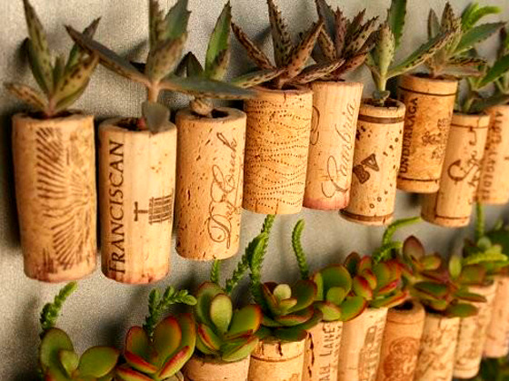 A list of the best DIY wine cork crafts I've seen to upcycle and repurpose all of those corks I have lying around! Great craft ideas - I need to get to recycling my corks more.