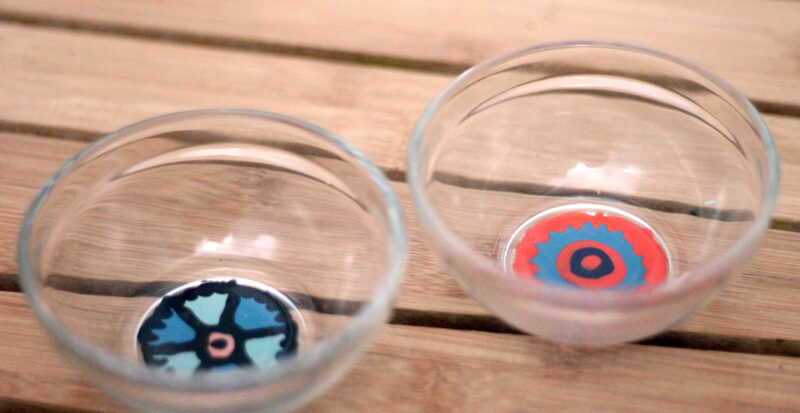 Make these magnificent DIY painted bowls to drop your keys, trinkets, or candies into! They are made using materials you likely have handy and are so easy and pretty! The mandala-inspired pattern is made using a combination of paints. It's an easy nail polish craft for you to try for the home.