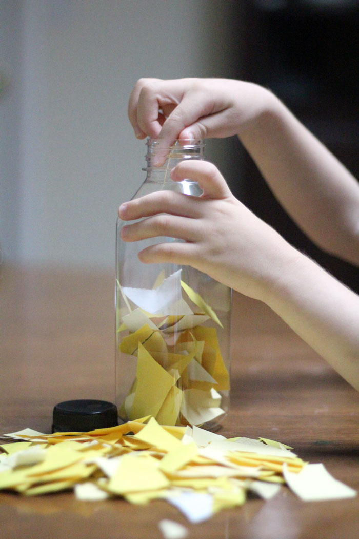 Practice scissor skills in this fun back to school craft to prepare for preschool or kindergarten! This DIY school bus discovery bottle is a cool DIY toy that also doubles as an educational activity for toddlers and preschoolers.