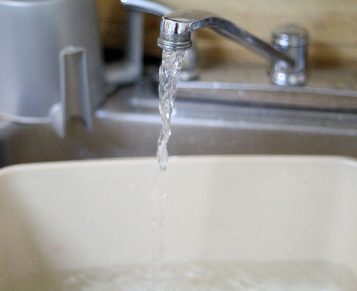 Check out this cool pipes and water play for toddlers activity - a fun sensory soup activity for toddler but also perfect for preschool and young kids! It incorpirates some engineering, problems solving, fine motor skills, plus some plain old silly fun!