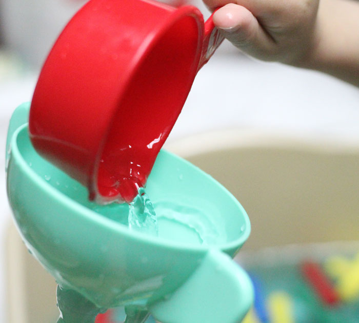 Check out this cool pipes and water play for toddlers activity - a fun sensory soup activity for toddler but also perfect for preschool and young kids! It incorpirates some engineering, problems solving, fine motor skills, plus some plain old silly fun!