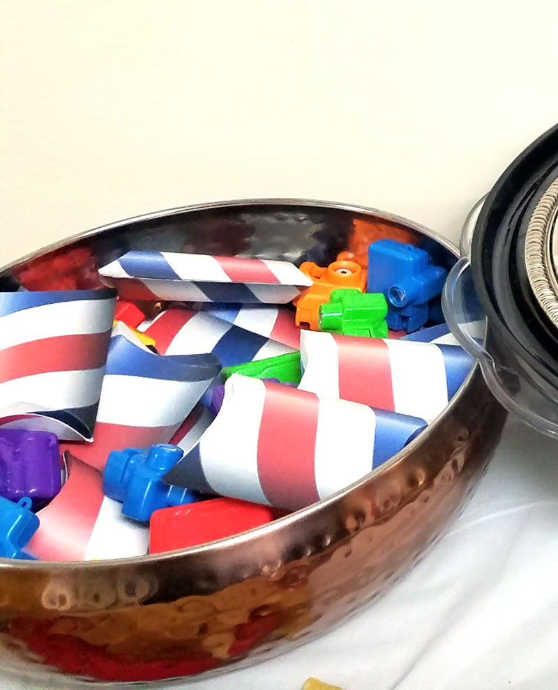 If you're throwing a barber shop themed or haircut party, or even a mustache bash, you may want to check out these free printable barber shop treat boxes - you can just print these favor boxes and they are easy to assemble and fill with inexpensive candy or favors. The fun red white and blue pillow boxes are also patriotic and great for Independence Day