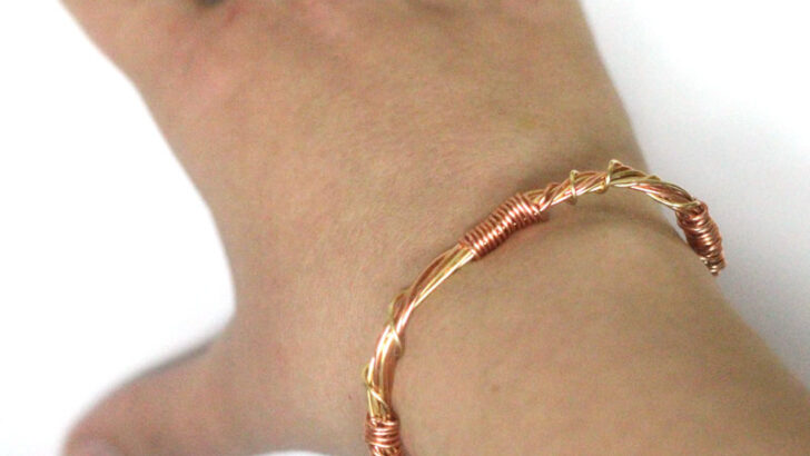 DIY Easy Wire Wrapped Bangle
