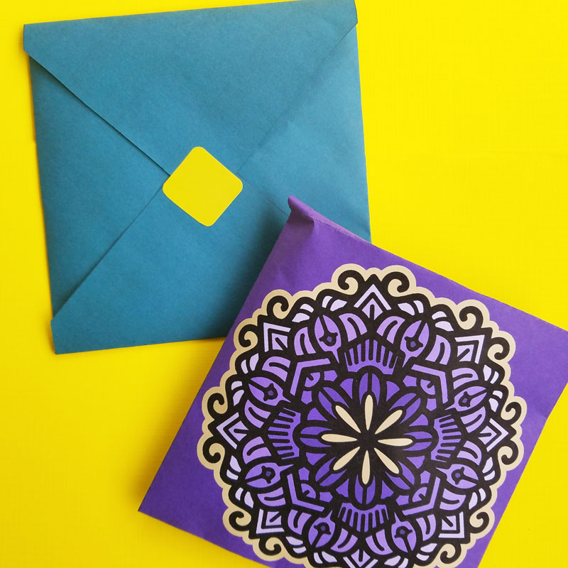 I use these free printable sandwich envelopes as a recyclable alternative to sandwich bags - plus my son loves them! They are a really great way for moms to make lunch a little more fun and special. You can use these free printable square envelopes for note cards and staionery too - one has a fun typography message and one has pretty mandala art on it.
