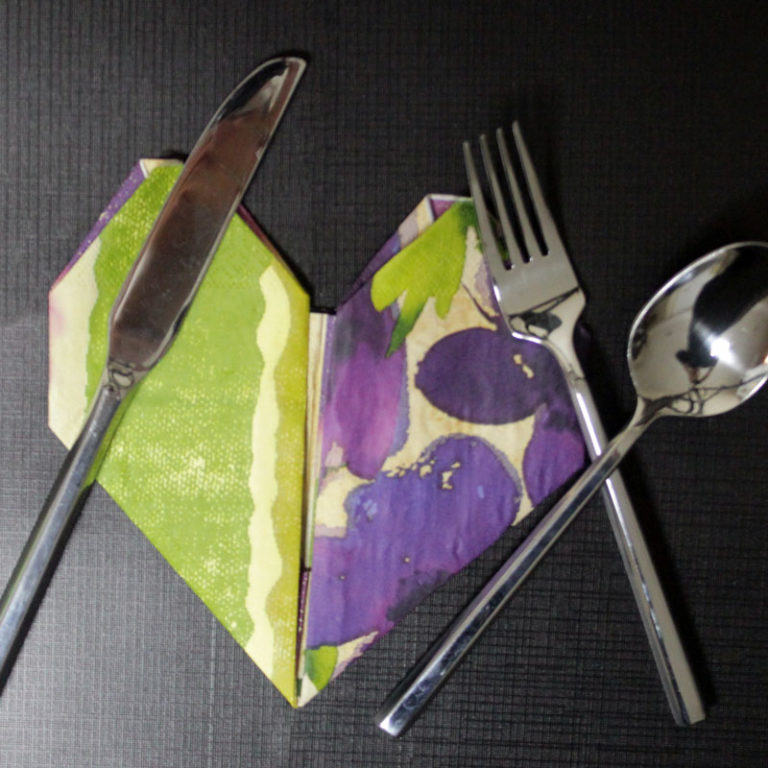 Heart Napkin Fold Tutorial for Valentine's Day or a fun Date!