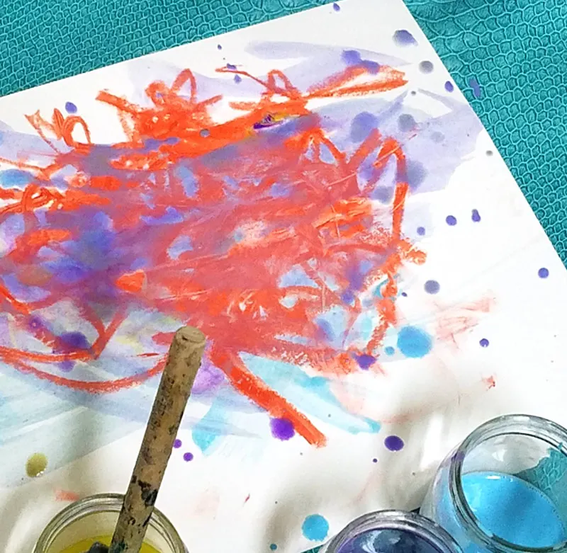 Whaat? Coloring with lipstick?! But it's really fun... This lipstick resist process art activity is fun for preschool and toddlers, or even bigger kids. Might seem like a fun art project for girls but I actually did it with my boy and he loved it. 