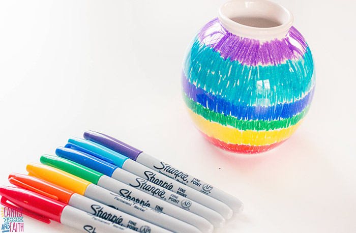 Check out these rainbow crafts and ideas for kids, teens and adults. Rainbow Crafts are easy and great as gifts or crafts. 