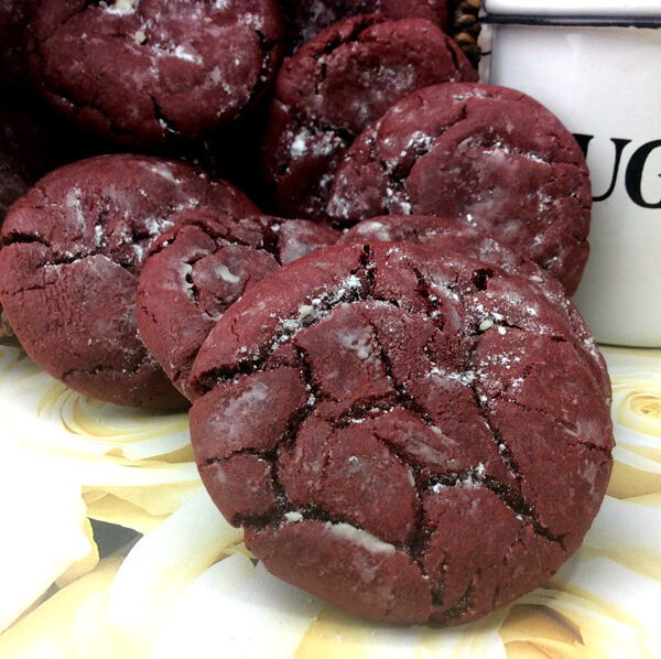 These delicious red velvet cookies are totally a comfort food! Try out this easy dessert recipe to serve with a side of vanilla ice cream, or to dip into your coffee
