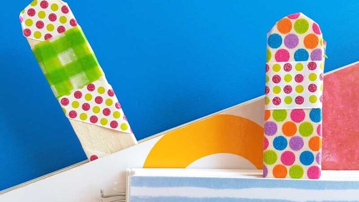DIY Bookmarks that stay in place