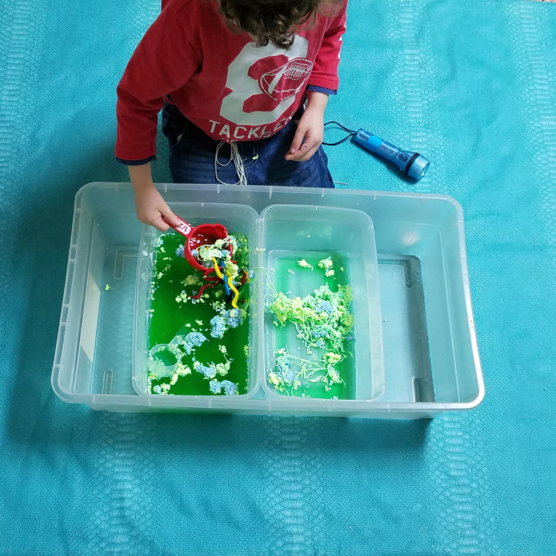 Make a slippery slimy snake sensory bin - the perfect sensory activity for preschoolers! This water play idea is so quick and easy to set up and such a sanity-saver.